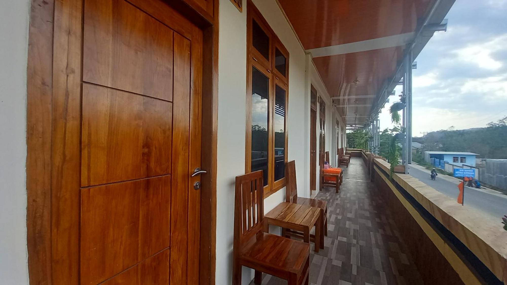 Benedict Guesthouse By Mori Hospitality Labuan Bajo Eksteriør billede