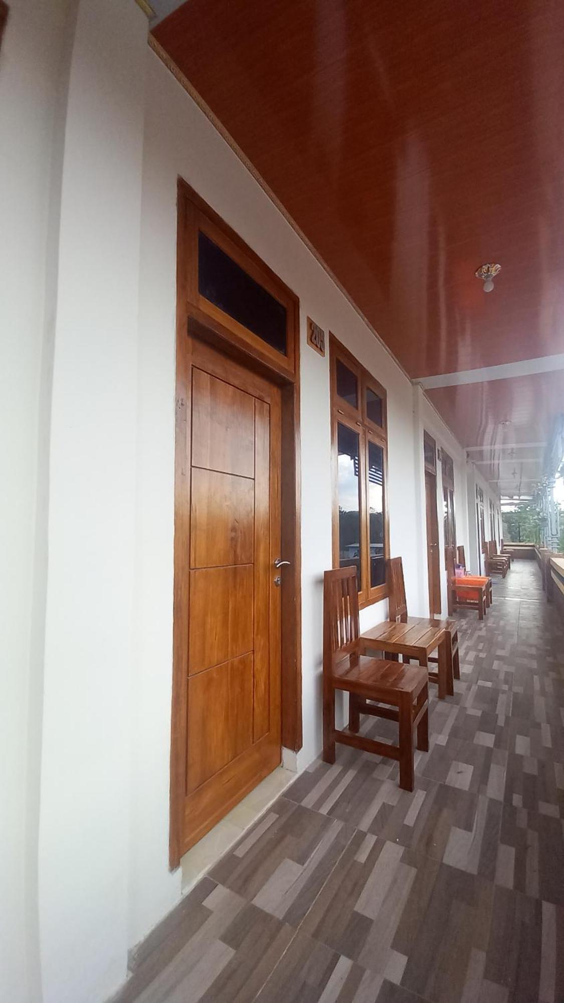 Benedict Guesthouse By Mori Hospitality Labuan Bajo Eksteriør billede